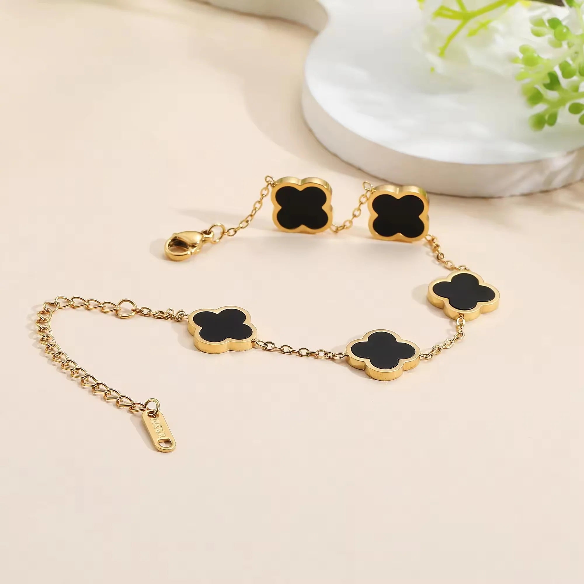 Black Lucky Clover Bracelet