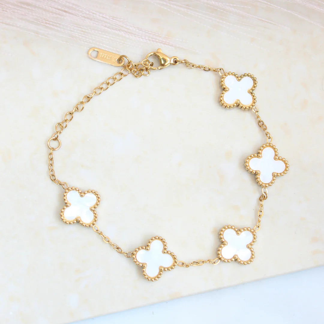 White Lucky Clover Necklace