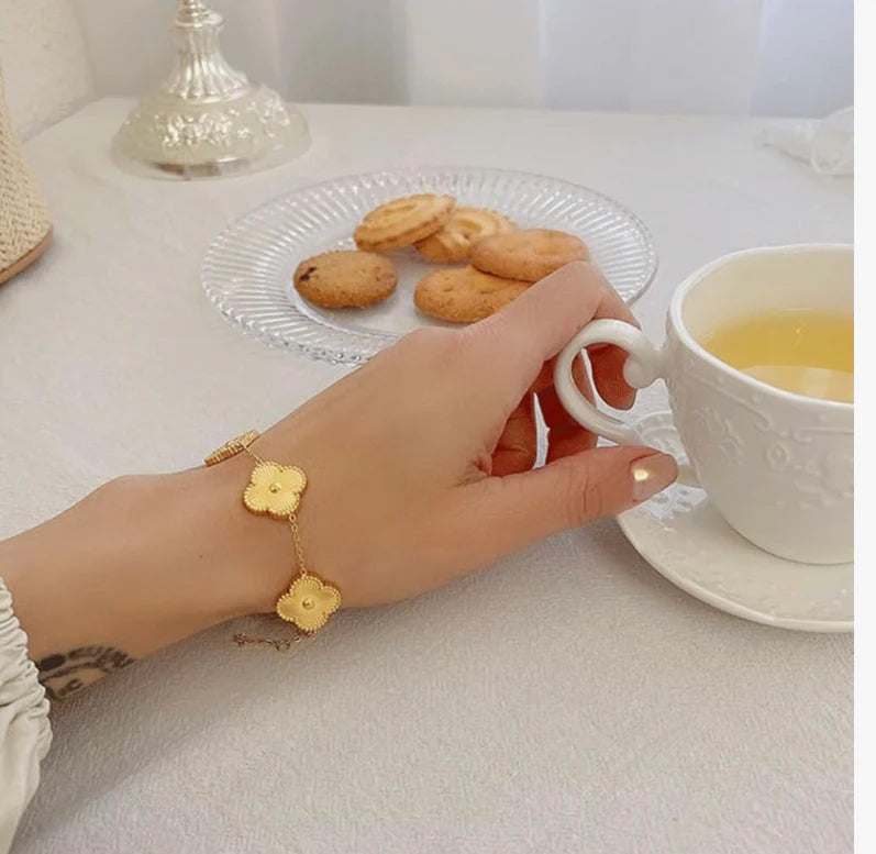 Gold Four Leaf Lucky Clover Bracelet