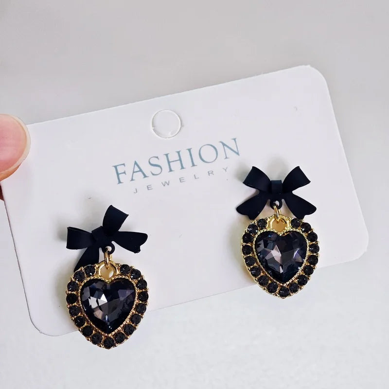 Black Stones Bowknot Heart Drop Earrings