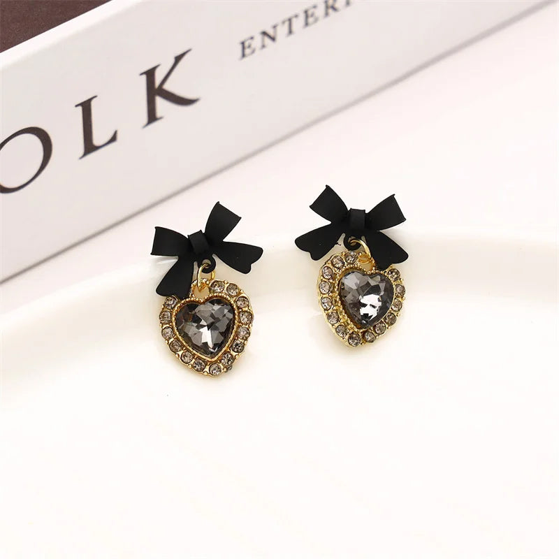 Black Stones Bowknot Heart Drop Earrings