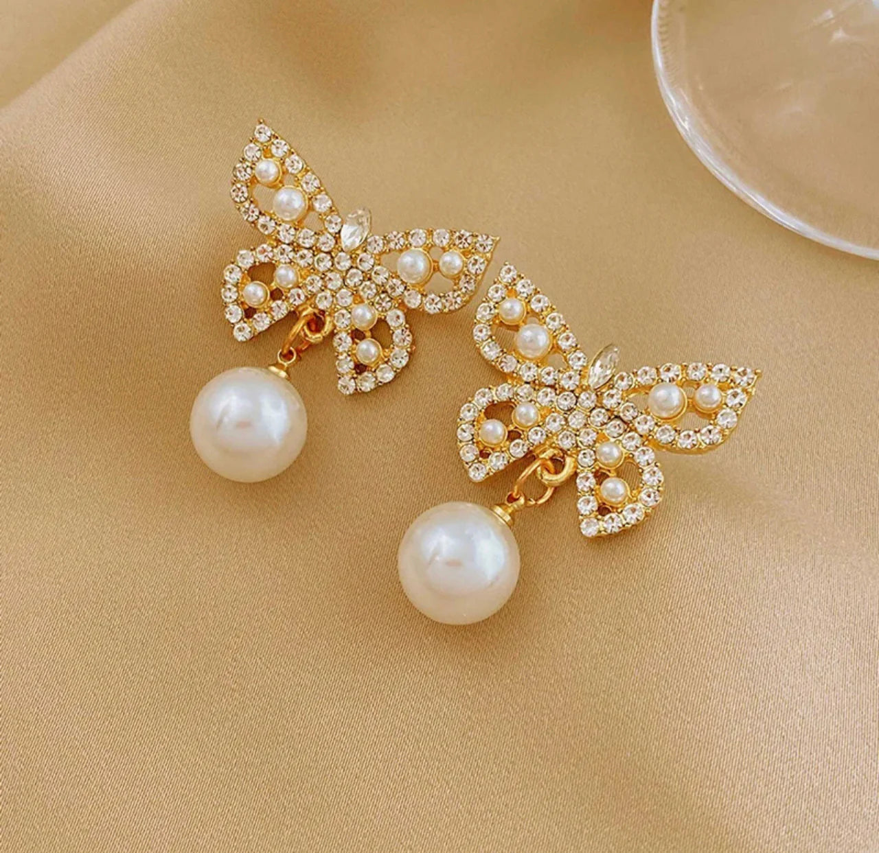 Stone & Pearl Butterfly Studs