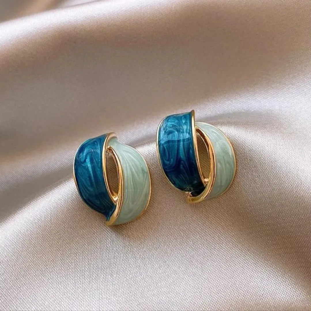 Enamel Blue Crossing Curve Studs