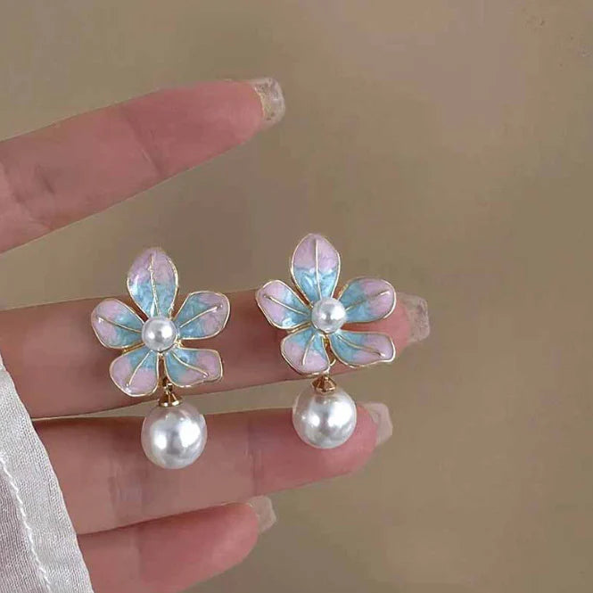 Sweet Oil Dropping Flower Pearl Earrings