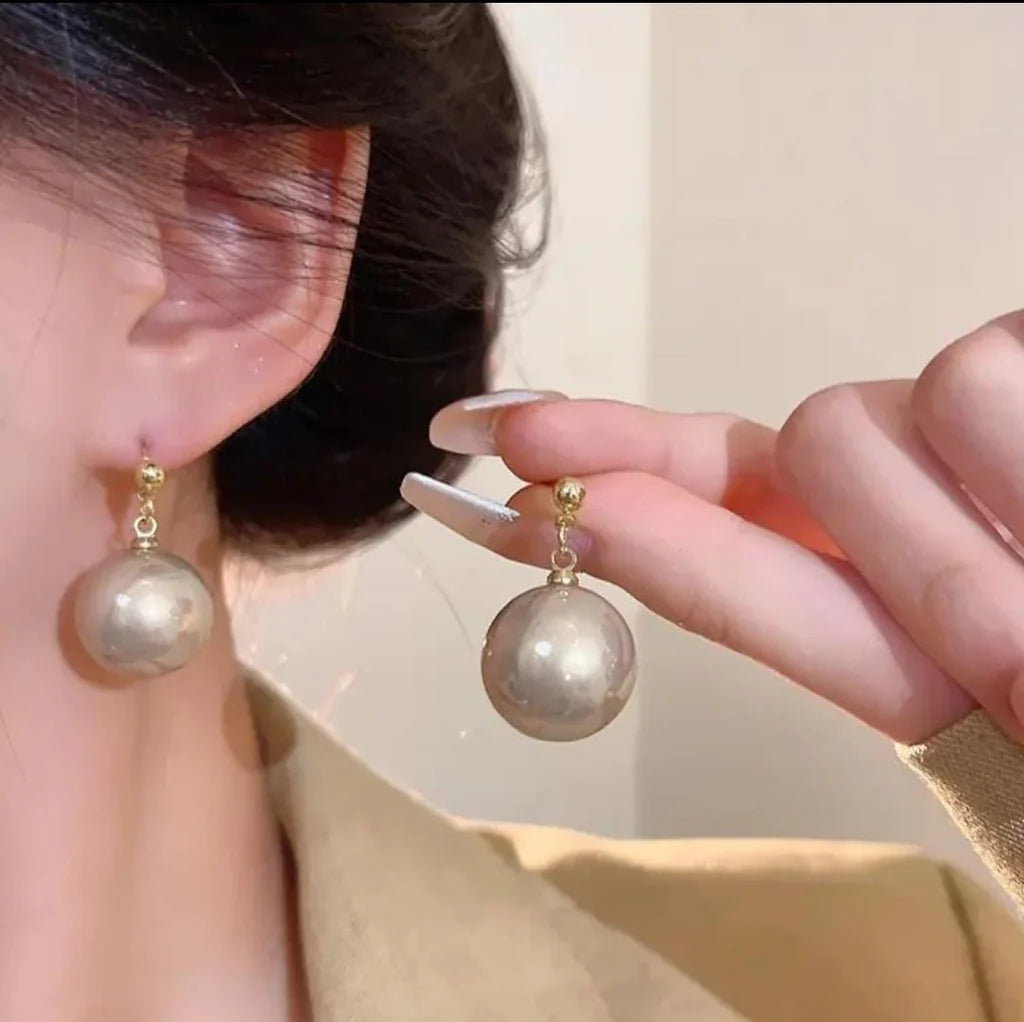 Large Size Pearl Drop Earrings