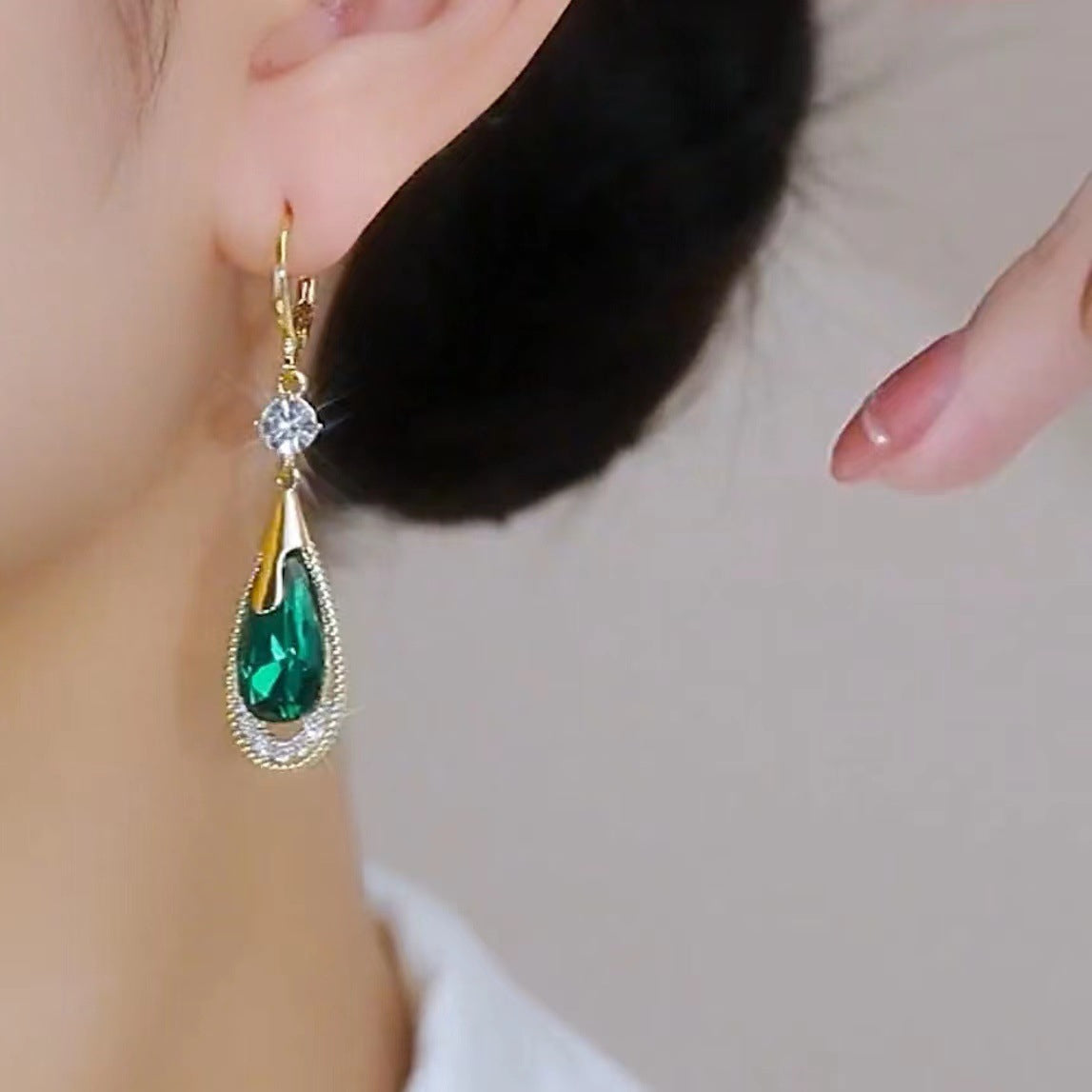 Dangle Water Drop Earrings