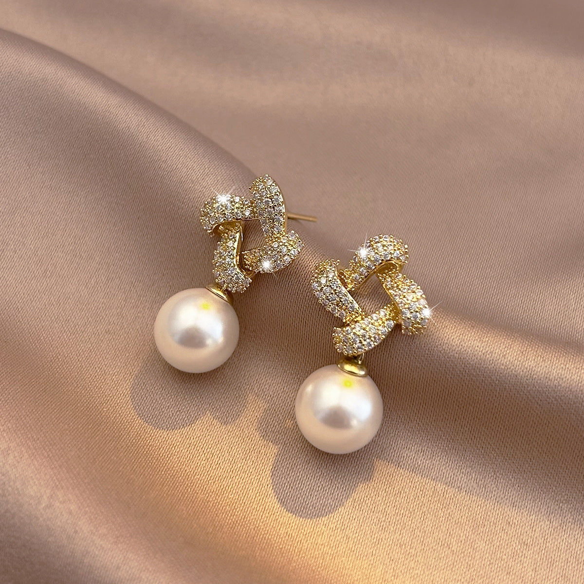 Geometric Square Pearl Earrings