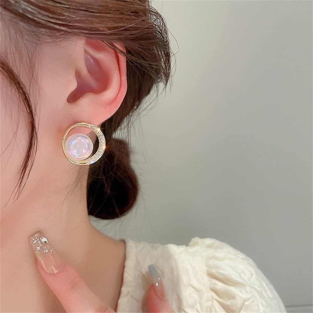 Exquisite Mermaid Pearl Round Stud Earrings