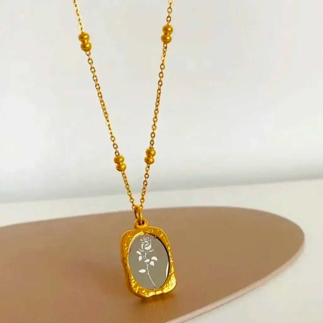 Magic Mirror Rose Beads Chain Necklace