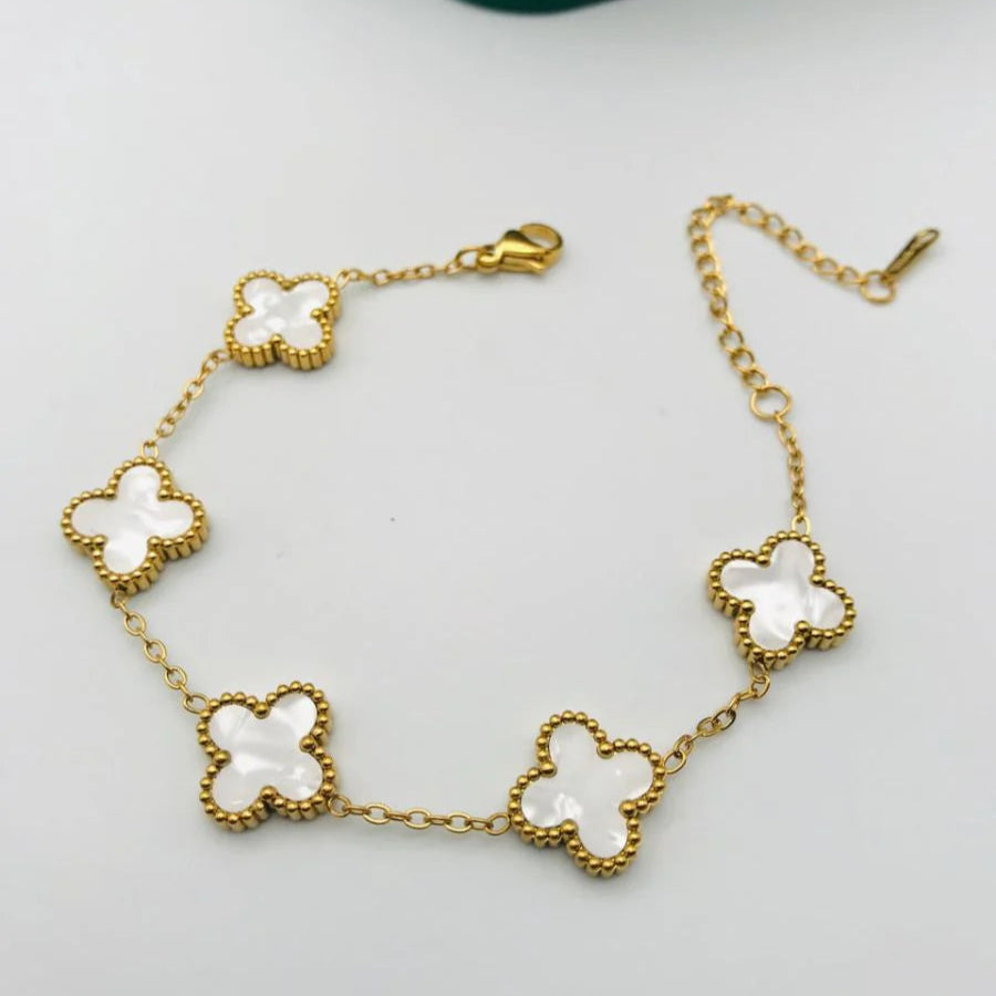 White Lucky Clover Necklace