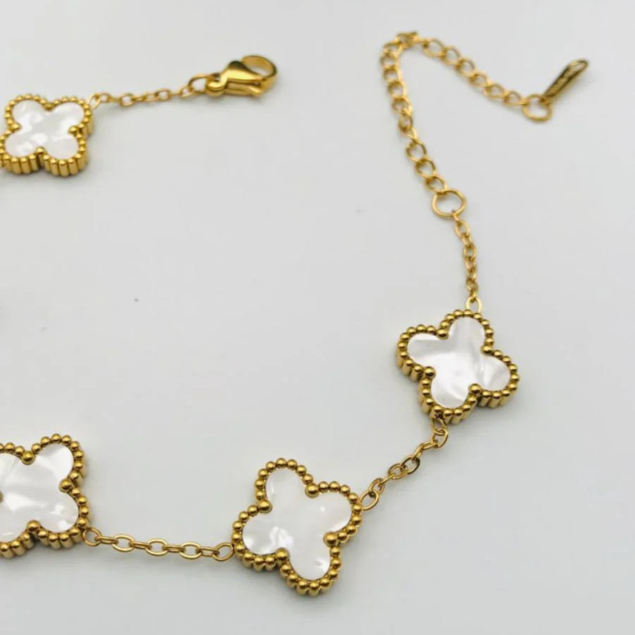 White Lucky Clover Necklace