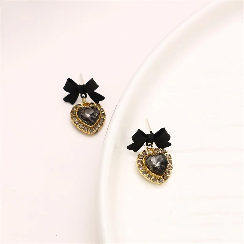 Black Stones Bowknot Heart Drop Earrings