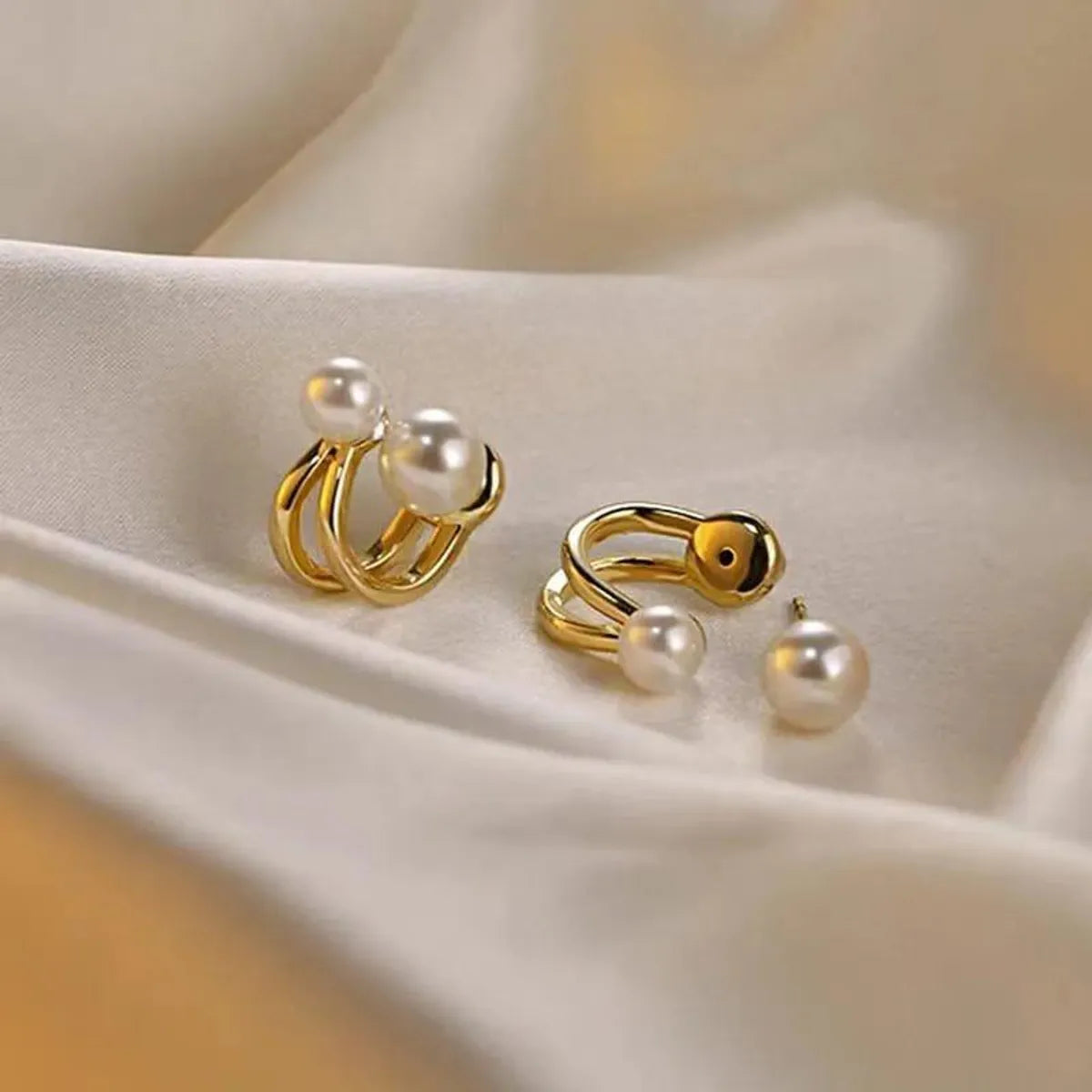 Pearl Studs