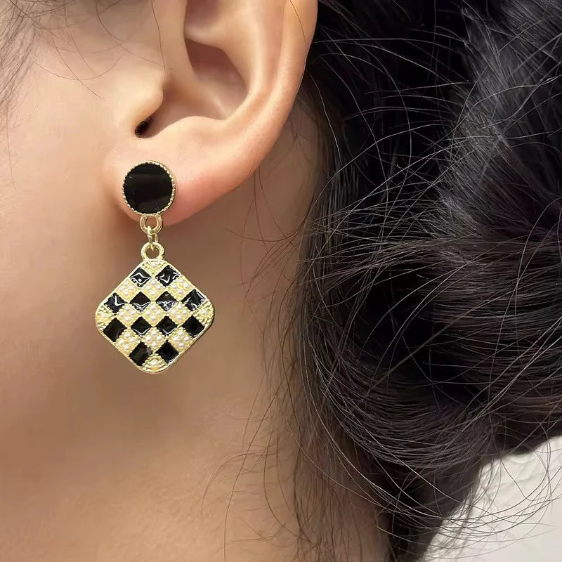 Geometric Checkerboard Pearl & Enamel Earring