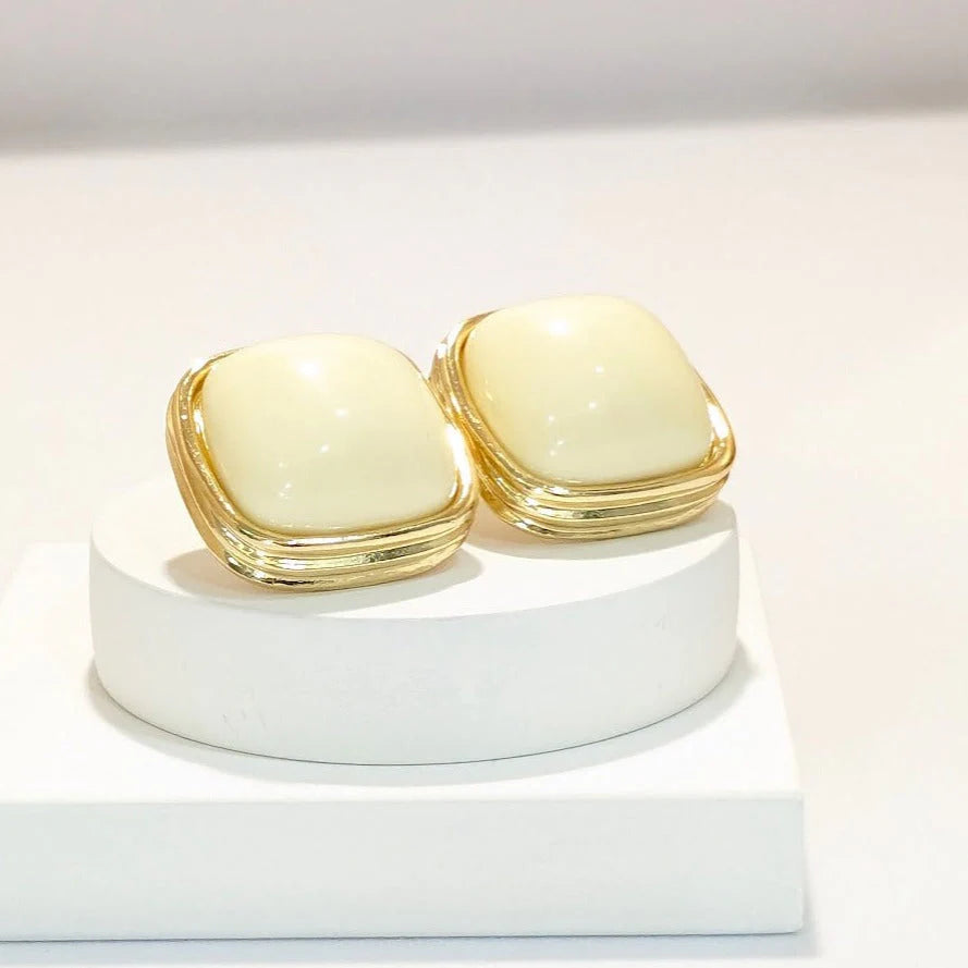 Beiege Dainty Enamel Square Studs