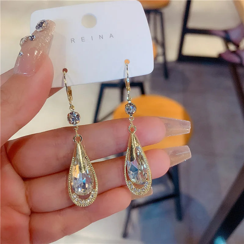 Dangle Water Drop Earrings