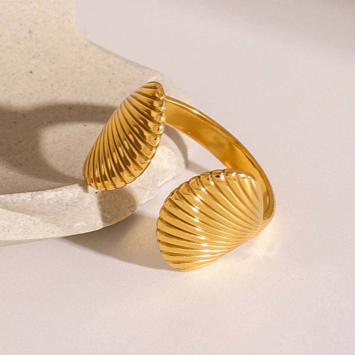 Shell Ring Style Ring